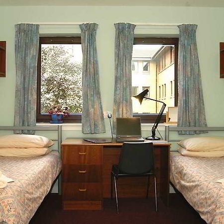 Cairncross House Apart otel Glasgow Dış mekan fotoğraf